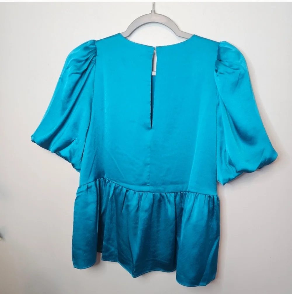 ​NWT Lilly Pulitzer Blakelynn Blue Rhapsody Puff Sleeve Blouse Peplum Top 2